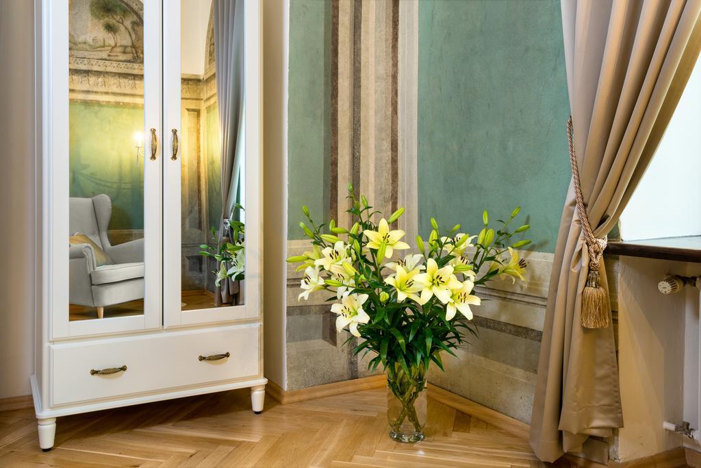 P&j Luxury Apartament