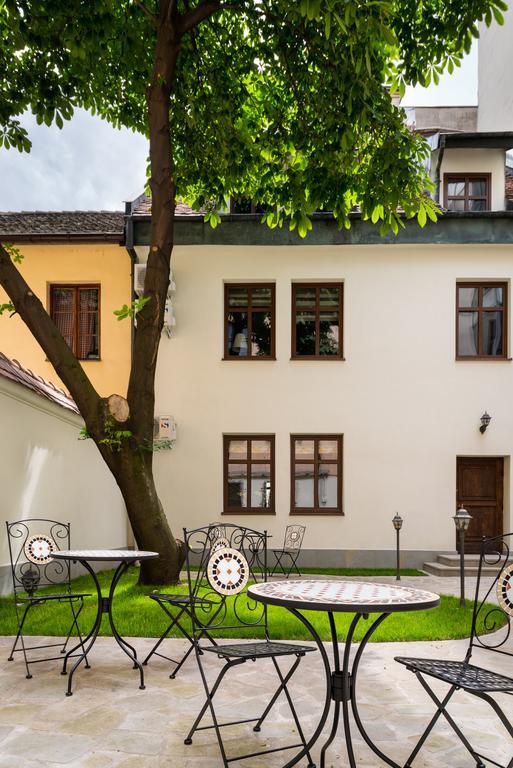 P&j Luxury Apartament *