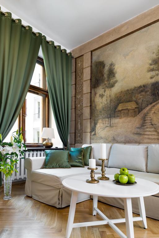 P&j Luxury * Krakau